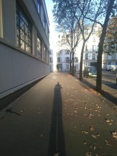Lange Schatten am Morgen
